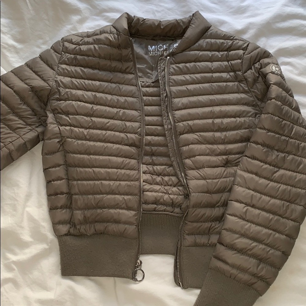 Micheal Kors Down jacket size XS